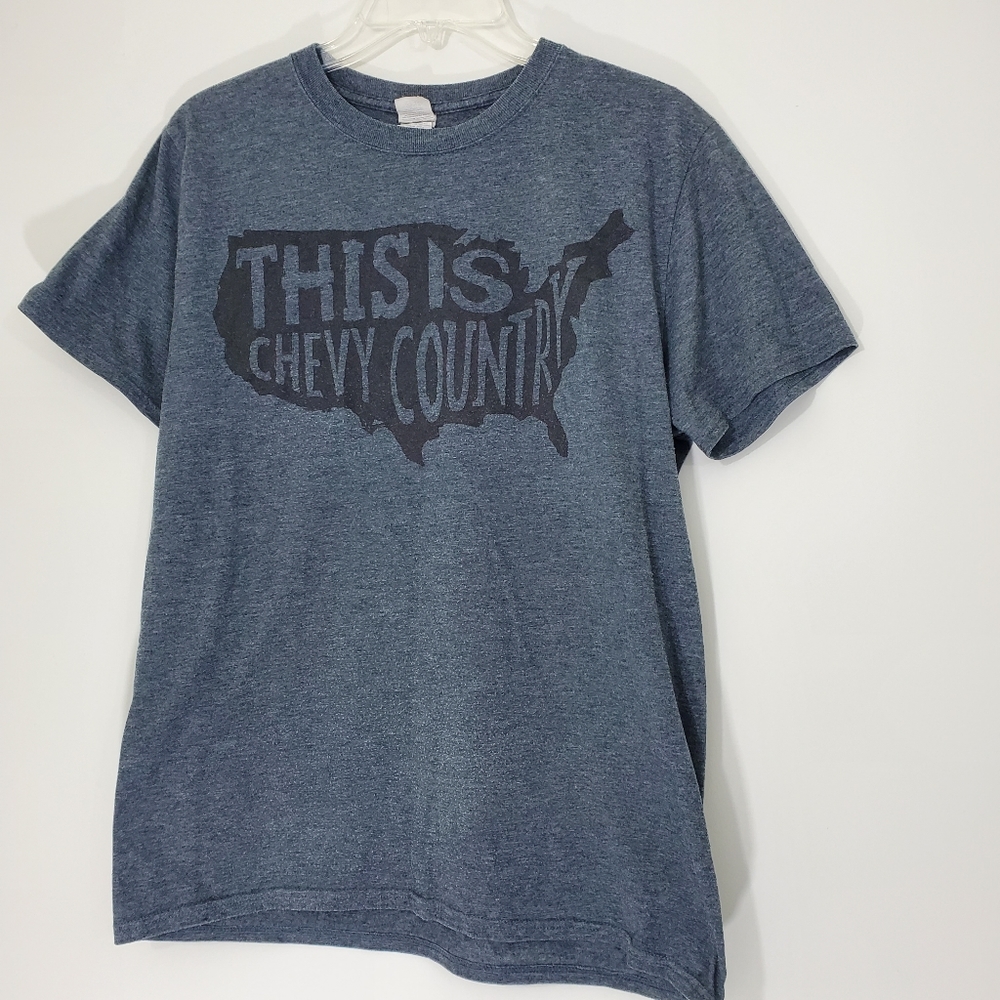 "This is Chevy Country" Gray Tee, Size Medium